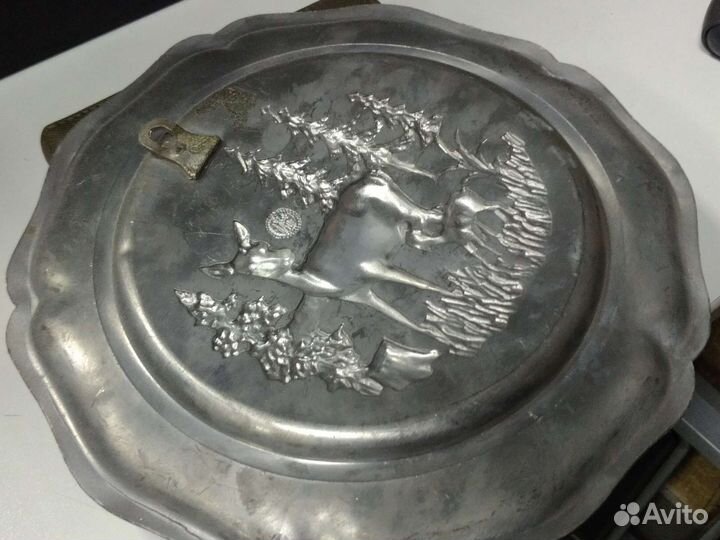 Тарелка настенная