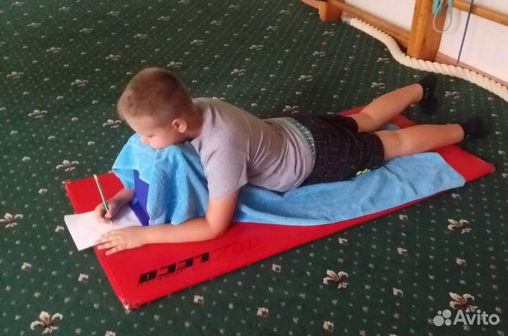 Сколиоз подставка для чтения/уроков лёжа корректор