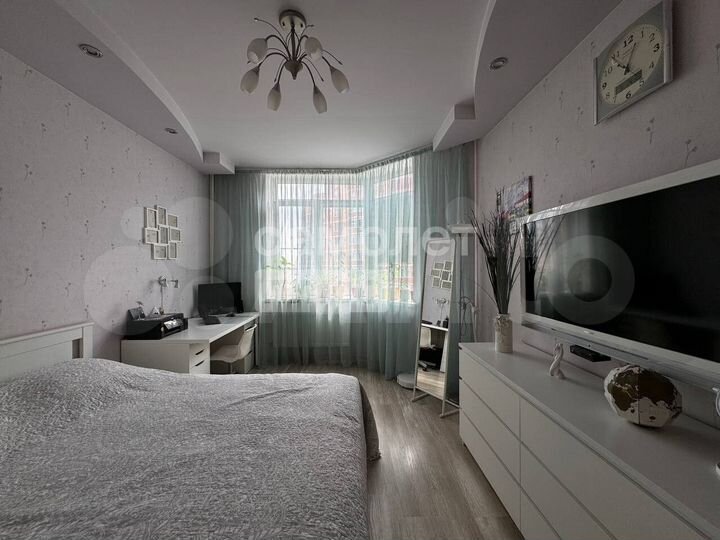 3-к. квартира, 85,5 м², 10/14 эт.