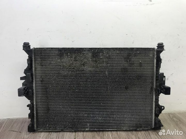 Радиатор двс Ford S-Max минивэн qxbb 2011