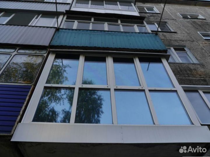 Остекление и отделка балконов
