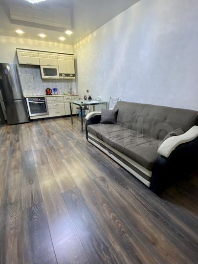 2-к. квартира, 40 м², 9/10 эт.