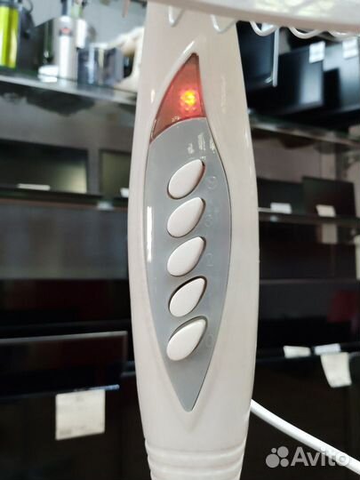 Вентилятор напольный Binatone SF1604