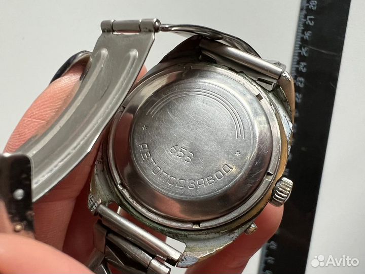 Часы наручные механические 