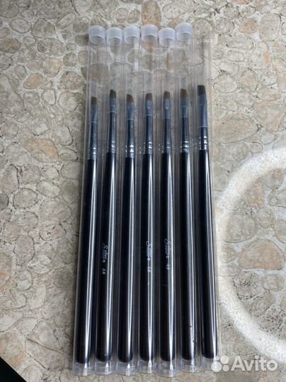 Кисти для бровиста