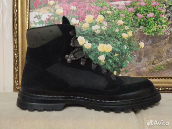 Трекинговые ботинки lowa, б/у