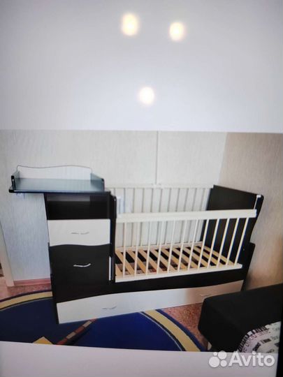 Детская кроватка трансформер с маятником