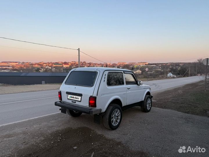 LADA 4x4 (Нива) 1.7 МТ, 1998, 230 000 км