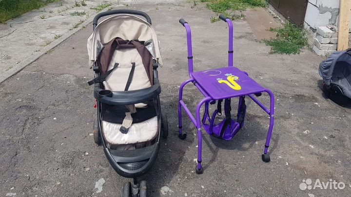 Прогулочная коляска