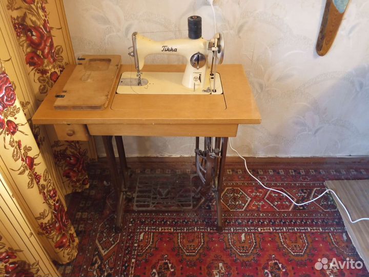 Швейная машина tikka