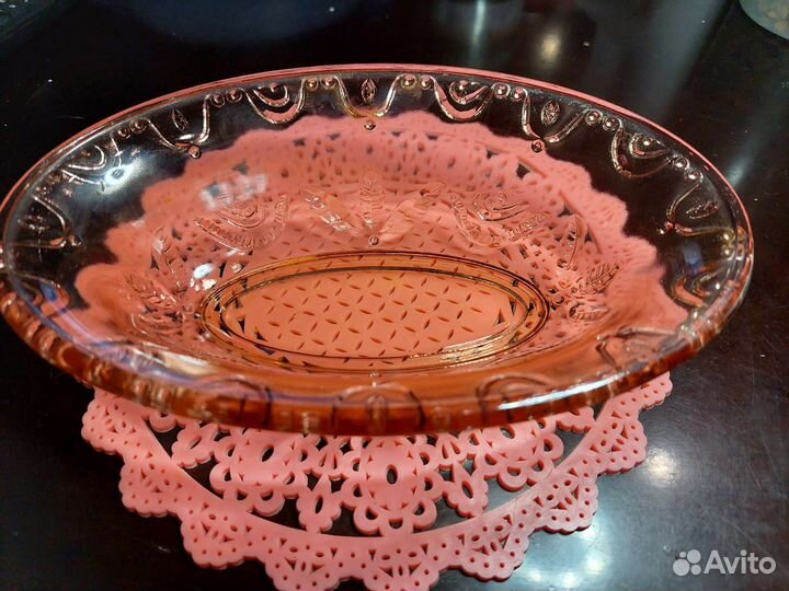 Вазочки, конфетницы, креманки