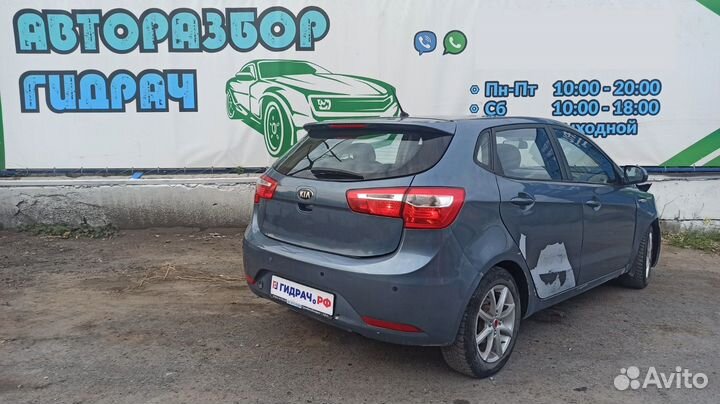 Пластик салона Kia Rio 3