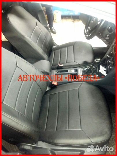 Чехлы Volkswagen Golf 7 из экокожи чёрные Классика