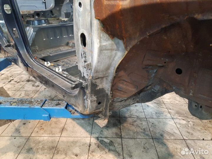 Б/У Притвор двери В хорошем состоянии, оригиналnnУ