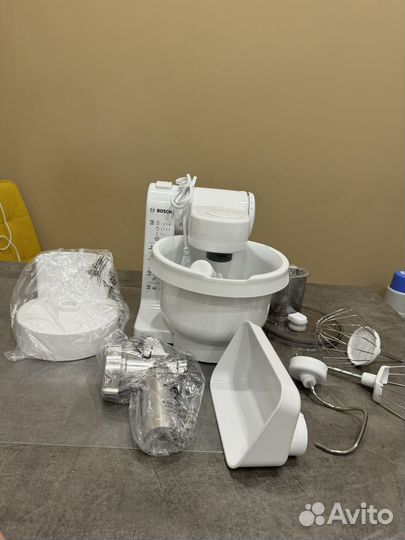 Кухонный комбайн bosch mum 4