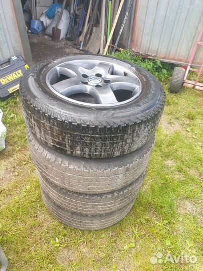 Колеса vw t5 Multivan R17 на оригинальных дисках
