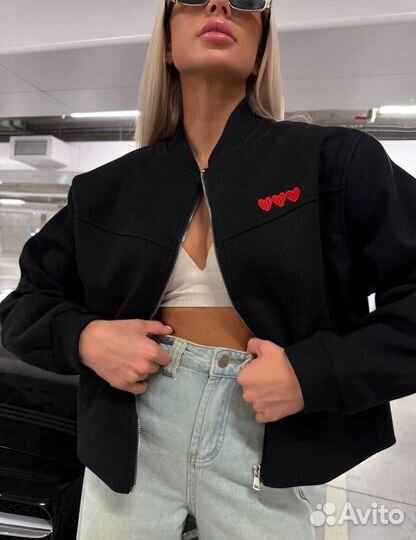 Бомбер черный женский