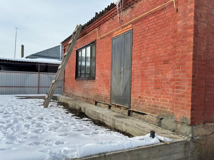 Дом 76,8 м² на участке 6,8 сот.