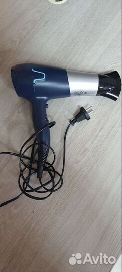 Фен Rowenta CV5610F0 синий/серебристый