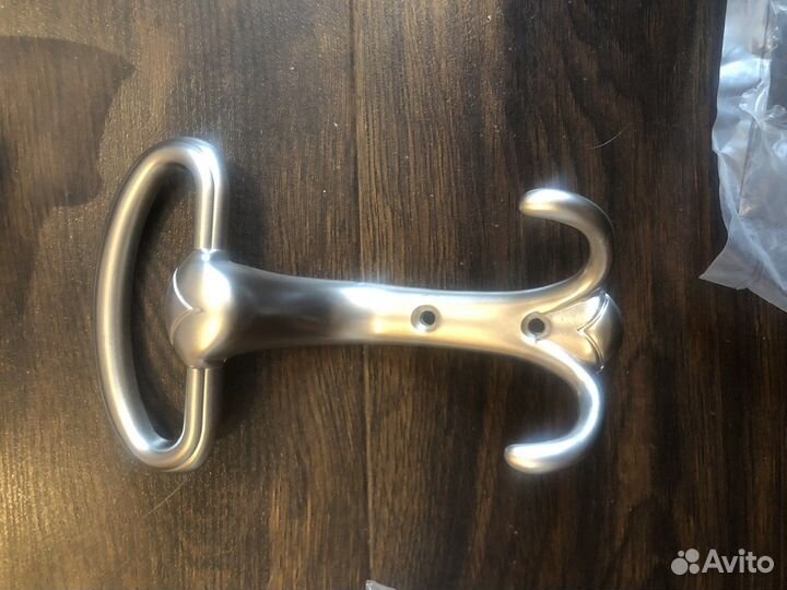 Крючки для мебели