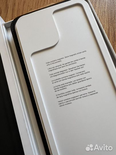 iPhone 11 pro max Leather Folio Оригинал