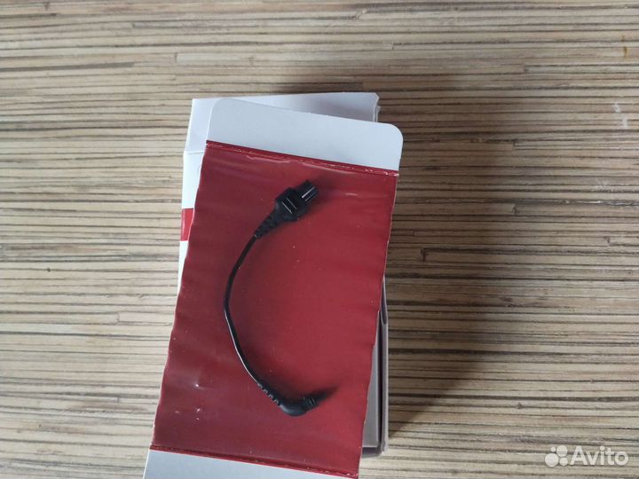 Соединительный кабель для кохлеарного импланта