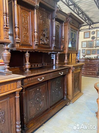 Антикварный буфет Бельгия