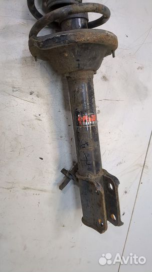 Амортизатор подвески правый задний Subaru Forester (S11)