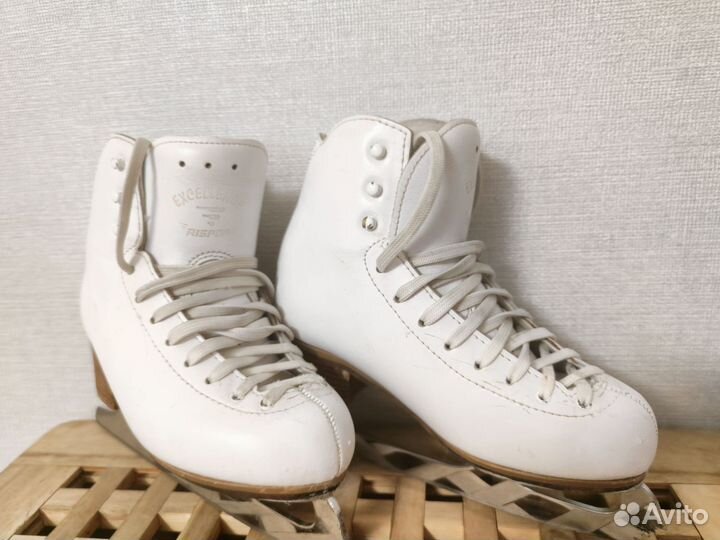 Коньки фигурные