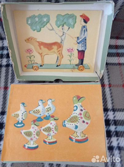 Винтажные советские настольные игры кубики и лото