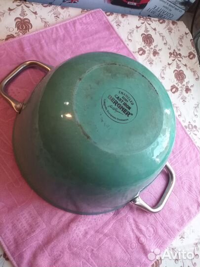 Казан с крышкой б/у