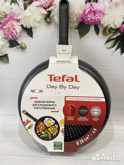 Сковорода Tefal 28 см новая