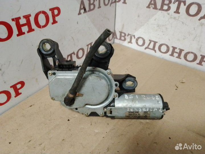 Моторчик дворников задний Volkswagen Passat B5+