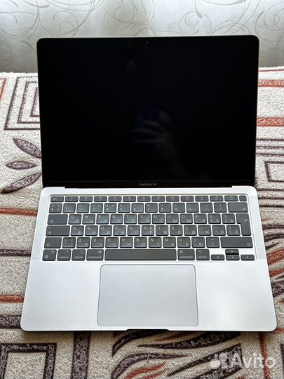 Apple macbook Air 13 2020 M1 8gb 256