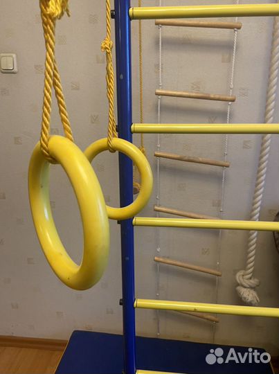 Детский спортивный комплекс. Шведская стенка желез