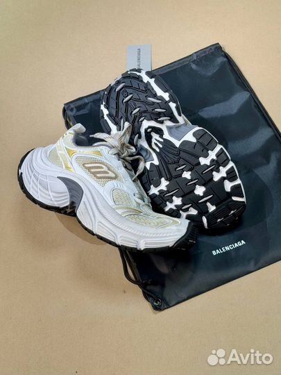 Кроссовки Balenciaga 6XL (Gold)