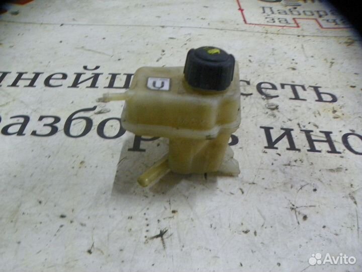 Бачок расширительный Nissan Qashqai+2