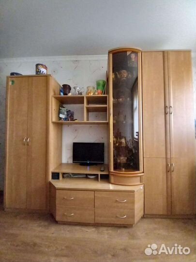 Стенка в гостиную