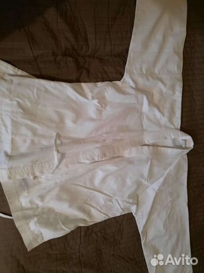 Кимоно и защита для каратэ