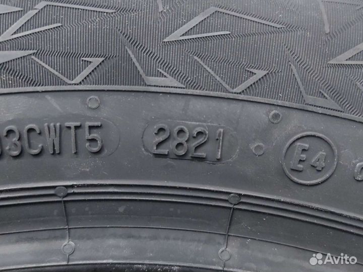 Continental IceContact 3 205/55 R16 94T