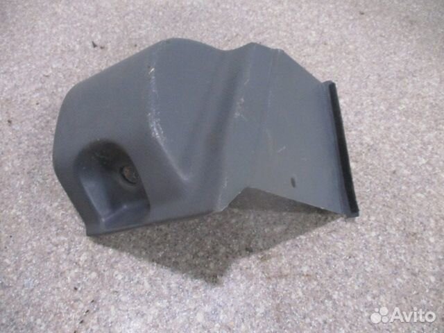 Накладка торпедо isuzu 8974060004