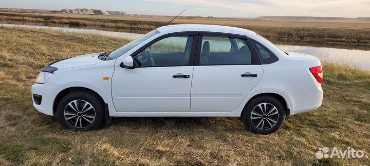 LADA Granta 1.6 МТ, 2016, 92 000 км