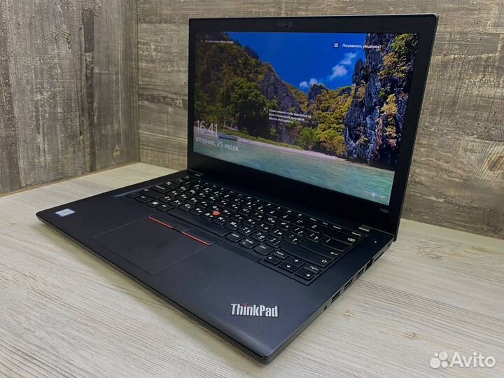 Ноутбук Lenovo T480 в коробке на гарантии