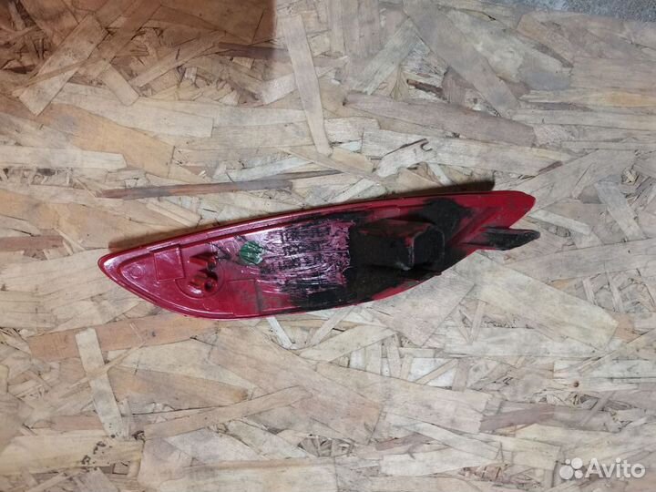 Отражатель в бампер задний левый Hyundai Solaris