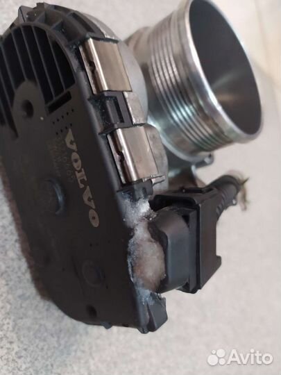 Дроссельная заслонка Volvo D5244