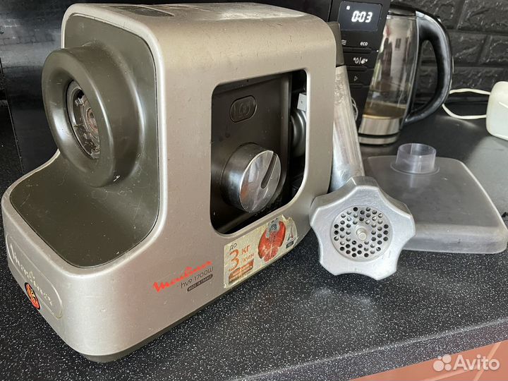 Мясорубка электрическая на запчасти