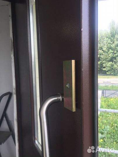 Дверь металлическая (домофонная, тамбурная и др.)