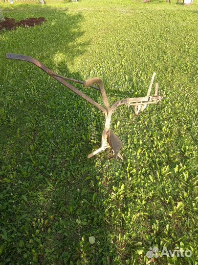 Конский плуг