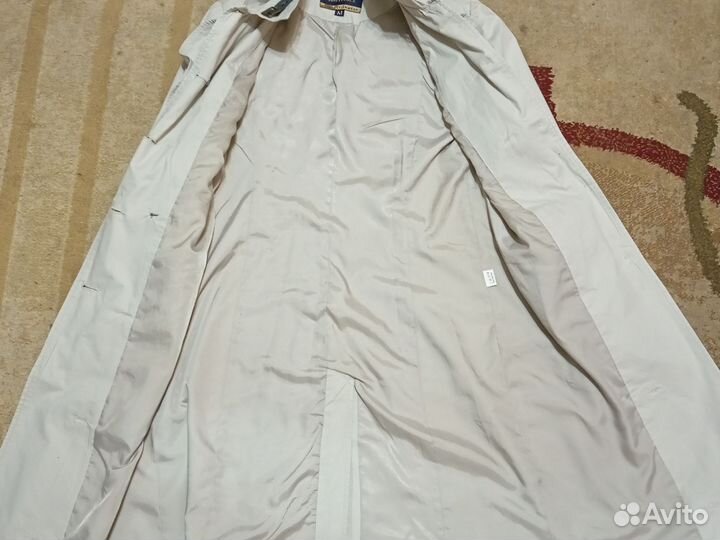 Плащ женский