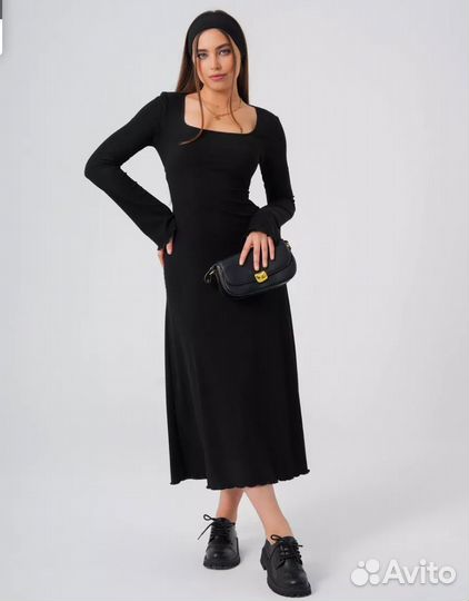 Платье женское